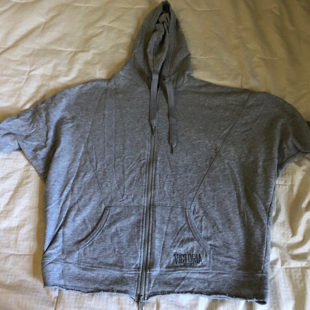 Loose shortsleeve hoodie